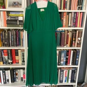 Elegant Sezane Dress, Size 8/ EU size 40